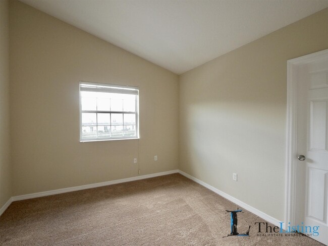 Building Photo - 10403 Regent Square Dr