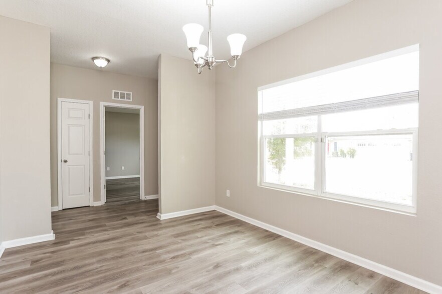 Building Photo - 8754 Kaye Ln