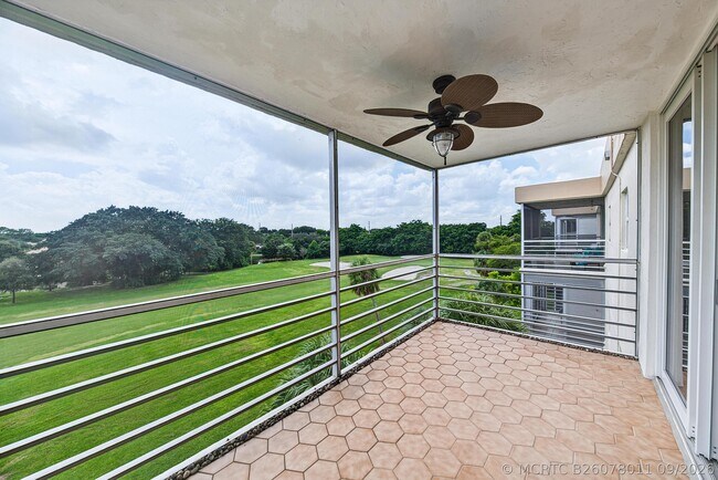 Building Photo - 4000 Cypress Grove Way