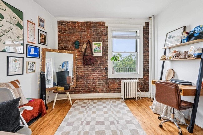 Building Photo - 851 JFK Blvd E