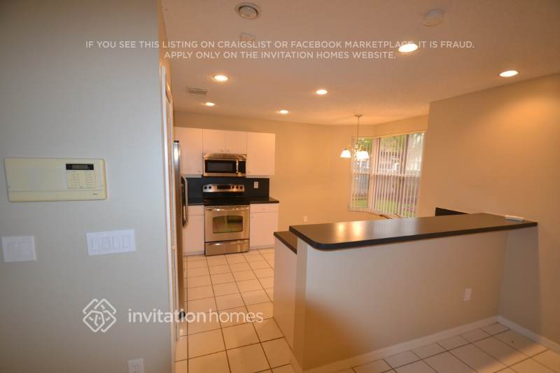 Building Photo - 342 SW 190th Terrace