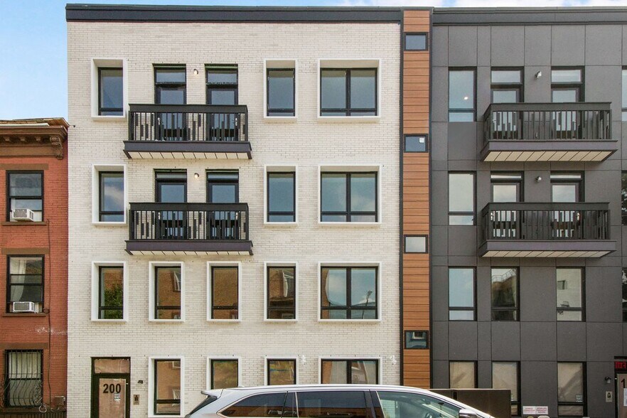 Building Photo - 202 Clifton Pl