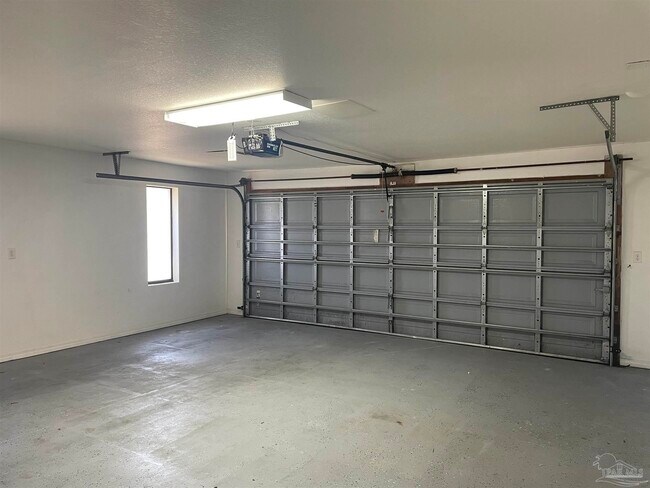 Building Photo - 5067 Serry Ln