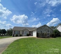 Building Photo - 1444 Farmington Hills Dr
