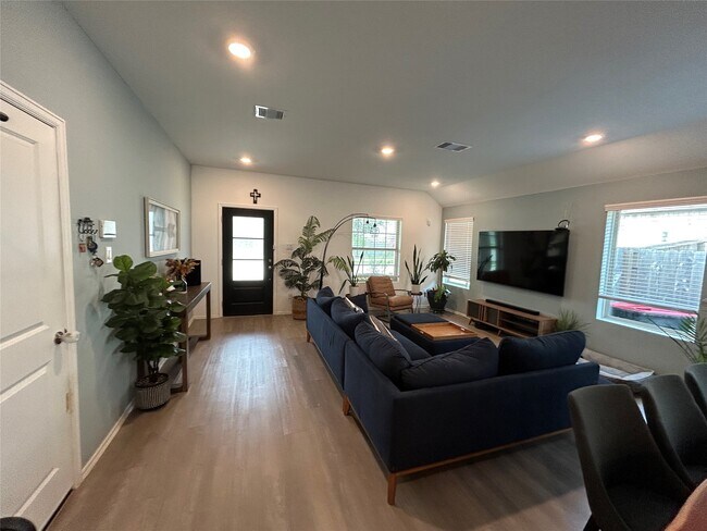 Building Photo - 21207 Bering Reach Dr