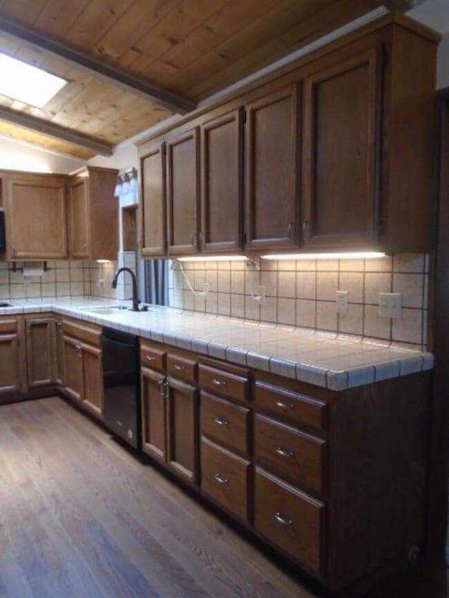 Building Photo - Nor Cal Realty, Inc. 3 BD 2 BTH House