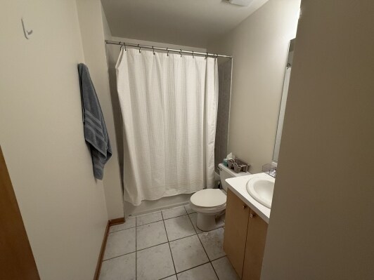 Building Photo - 1446 N Leavitt St