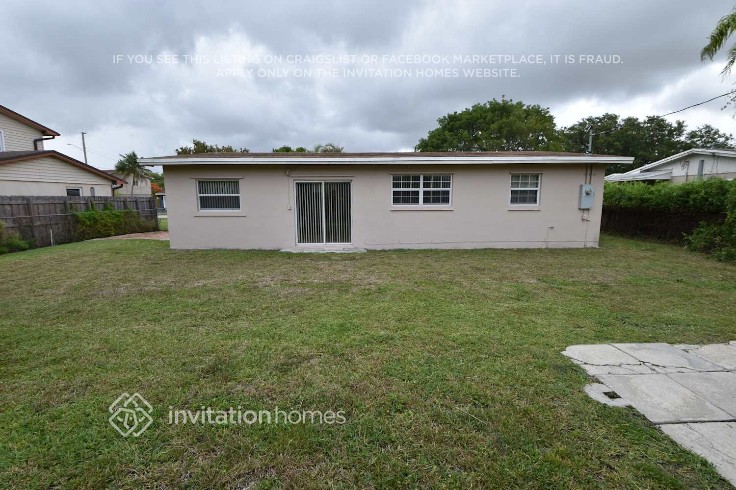 Building Photo - 10030 SW 85th St