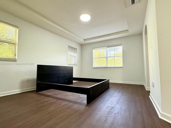 Building Photo - 8675 NW 109th Ct