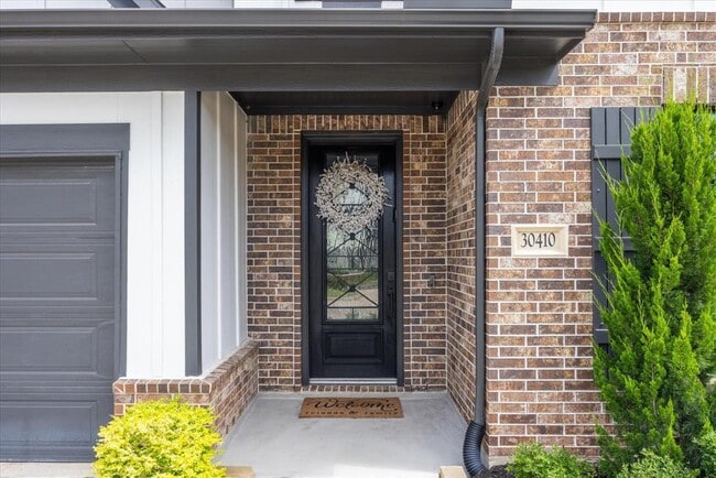 Building Photo - 30410 Garden Ridge Ct