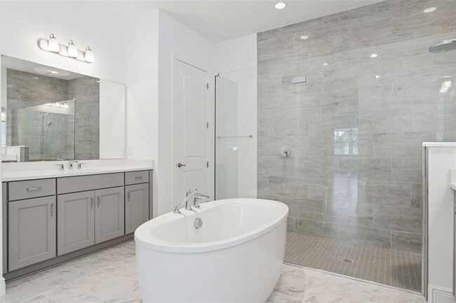 Building Photo - 9793 Laurel Berry Dr