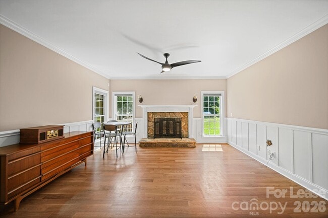 Building Photo - 7107 Nesbit Rd