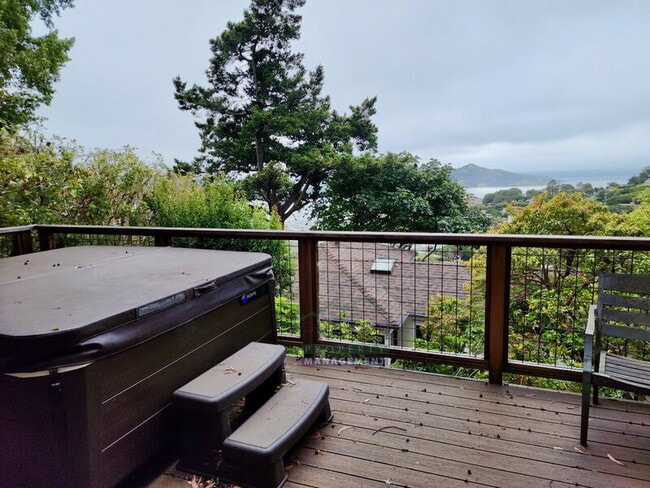 Building Photo - 263 Glen Dr