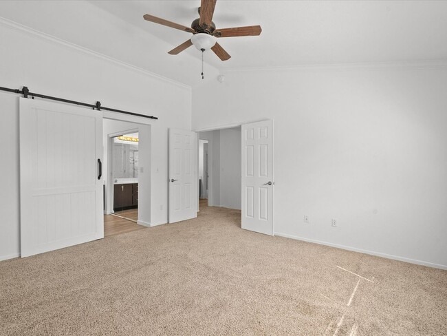 Building Photo - Newly Renovated 4 Bedroom Home with Gorgeo...