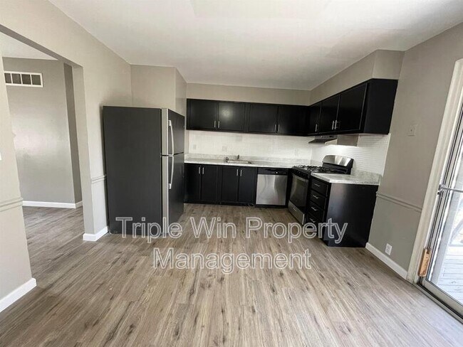 Building Photo - 11923 San Andres Dr