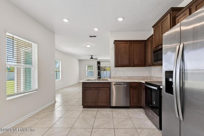 Building Photo - 909 Capitol Pkwy