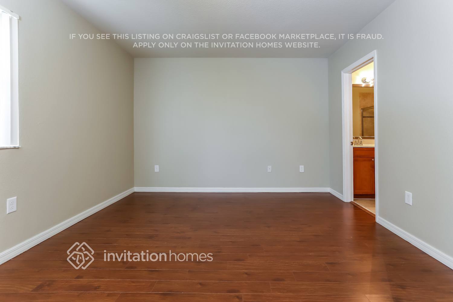 Building Photo - 12600 SW 50th Ct