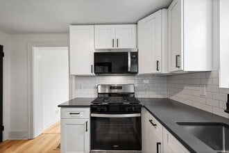 Building Photo - AVAILABLE OCT 1ST! Renovated 1-bedroom apartment in the HIGHLY DESIRABLE DORMONT neighborhood!