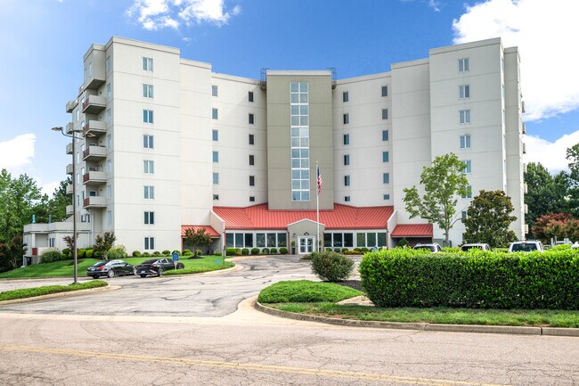 Building Photo - 301 Beacon Ridge Dr