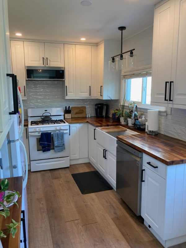 Building Photo - 19 Florence Ave