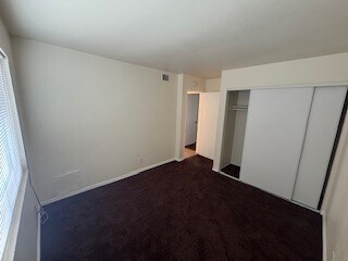 Building Photo - 38622 Larkin Ave