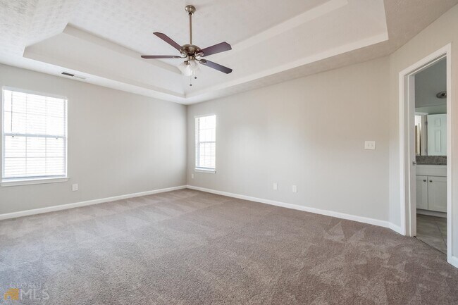 Building Photo - 5494 Brinwick Dr