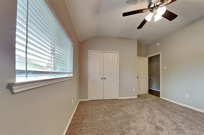 Building Photo - 1212 Pine Moss Ct