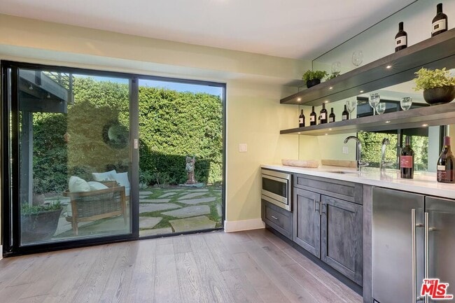 Building Photo - 2841 Montcalm Ave