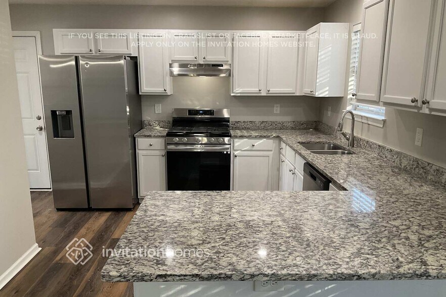 Building Photo - 3322 Time Ct SW