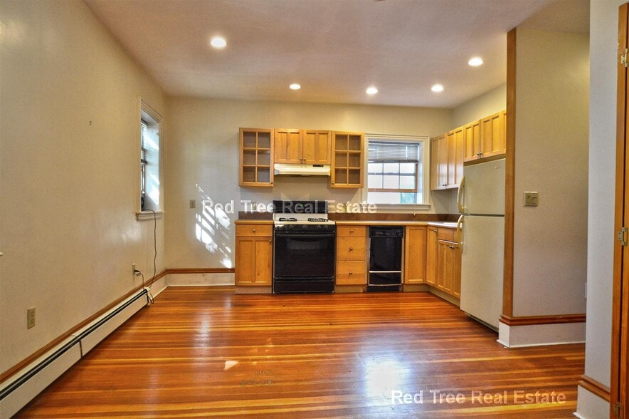 Building Photo - 24 Grovenor Rd