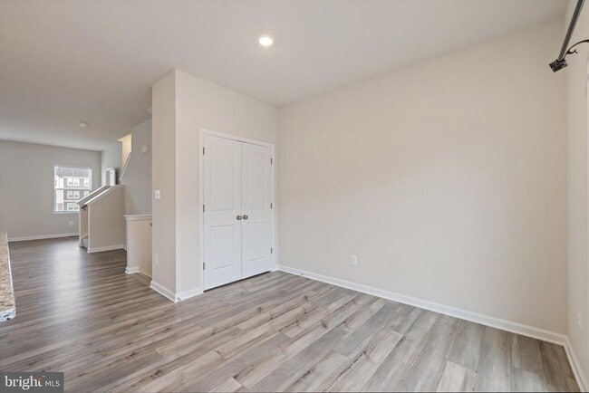 Building Photo - 1256 Cedar Vly Rd