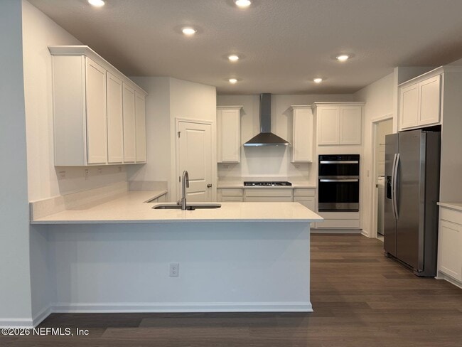 Building Photo - 644 Farmfield Dr