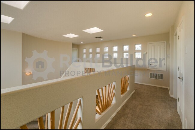 Building Photo - CALL US TODAY AT (505) 808-6467 TO SCHEDUL...
