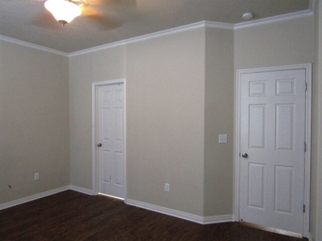 Building Photo - 738 Skipton Dr W