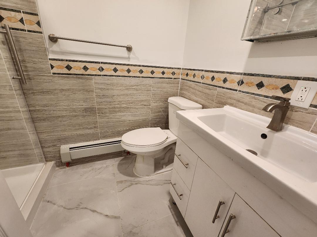 Building Photo - 3045 68th St