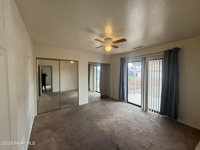 Building Photo - 3001 N Majesty Dr