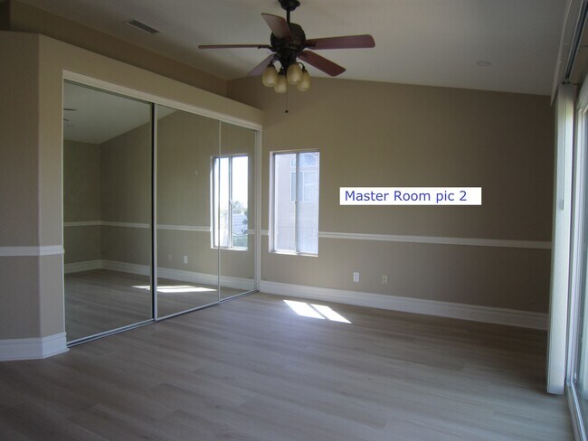 Building Photo - 1181 Kestrel Cir