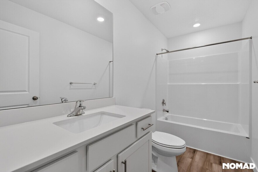 Building Photo - 2956 Golden Spike Dr