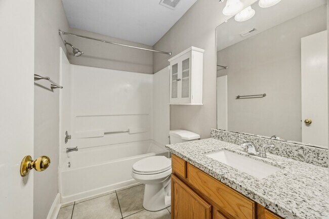 Building Photo - 20967 Young Meadows Way