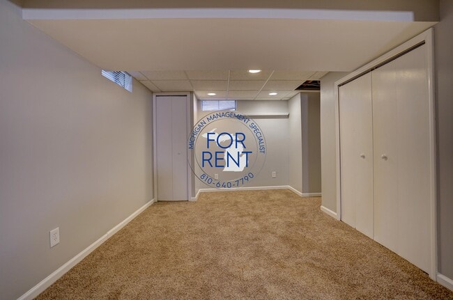 Building Photo - 5267 Old Haver Hill Ct