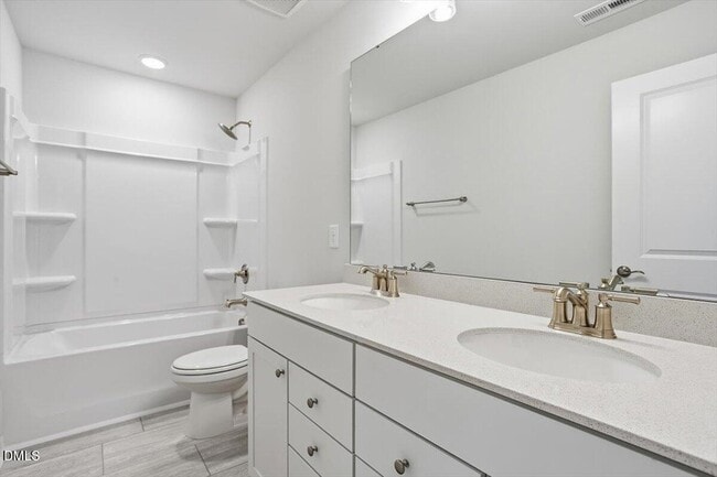 Building Photo - 465 Grange Farm Pl