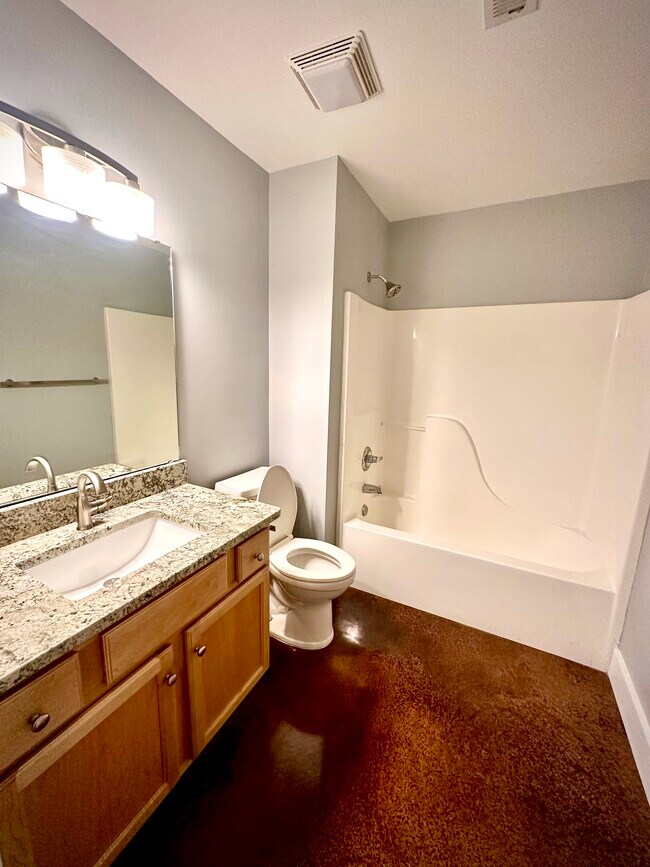 Updated Full Bath - 55 S Harding St
