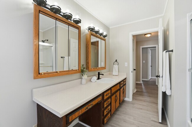 Building Photo - 4120 Kentland Ave