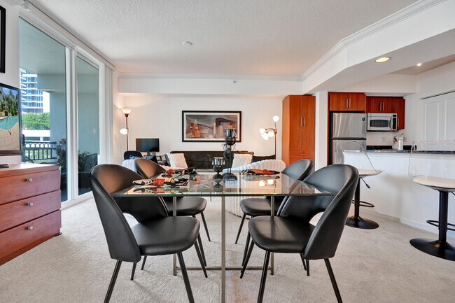 Building Photo - 600 S Dixie Hwy