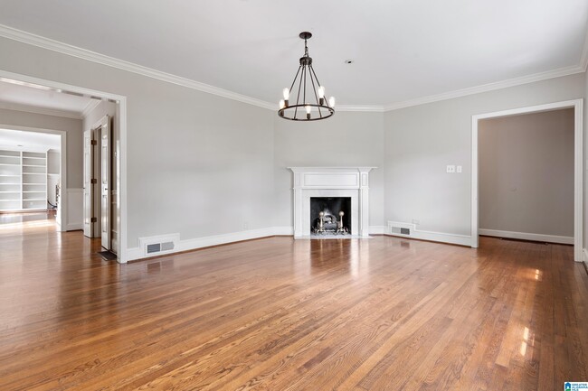 Building Photo - 12 Montevallo Terrace