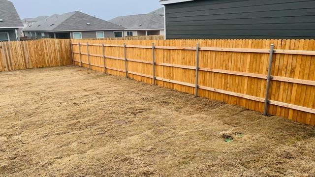 Building Photo - 304 The Bad Wy