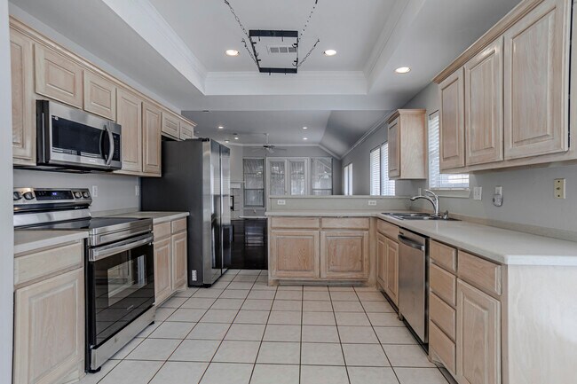 Building Photo - 5923 Flintshire Ct