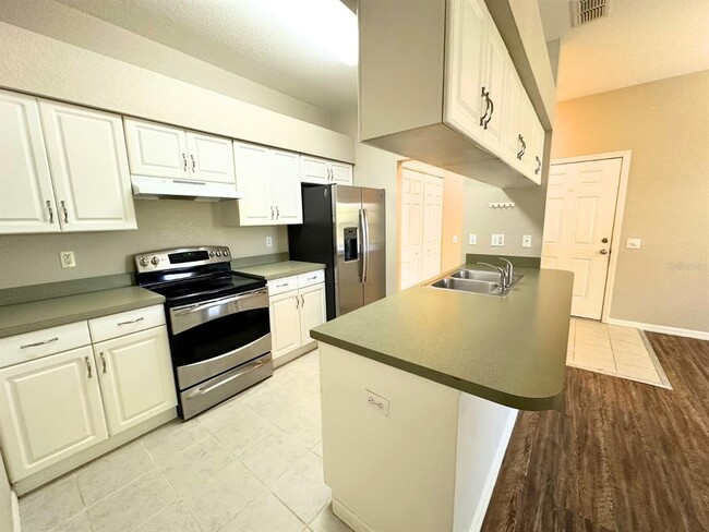 Building Photo - 1005 Eagle Pond Dr