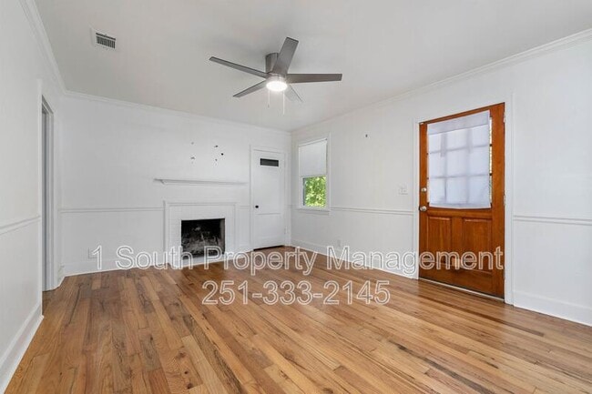 Building Photo - 5259 Border Dr S