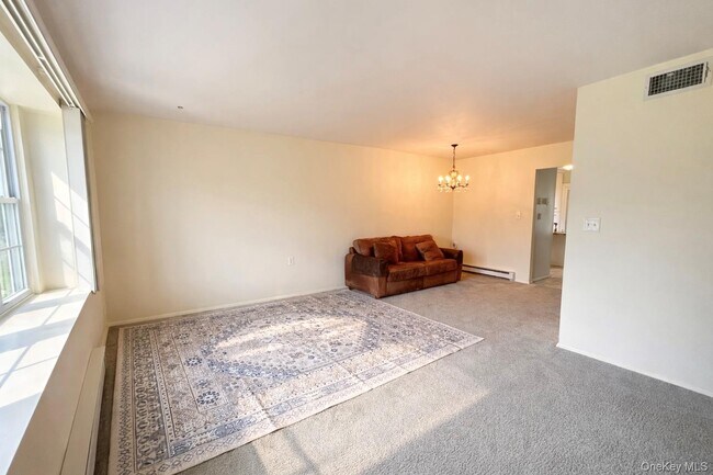 Building Photo - 426 Aylesbury Ct